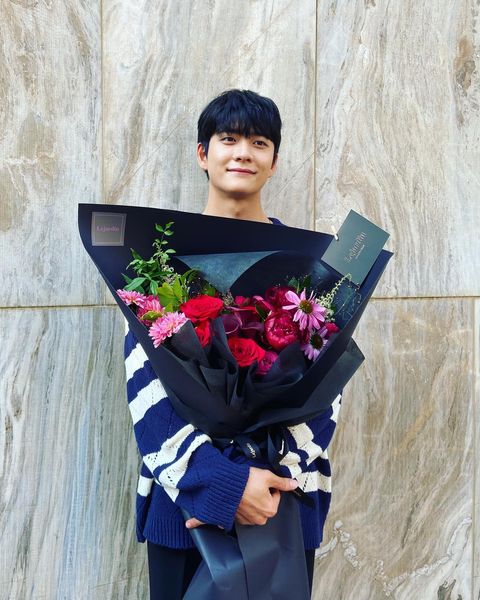 Kang Taeoh-profile-4